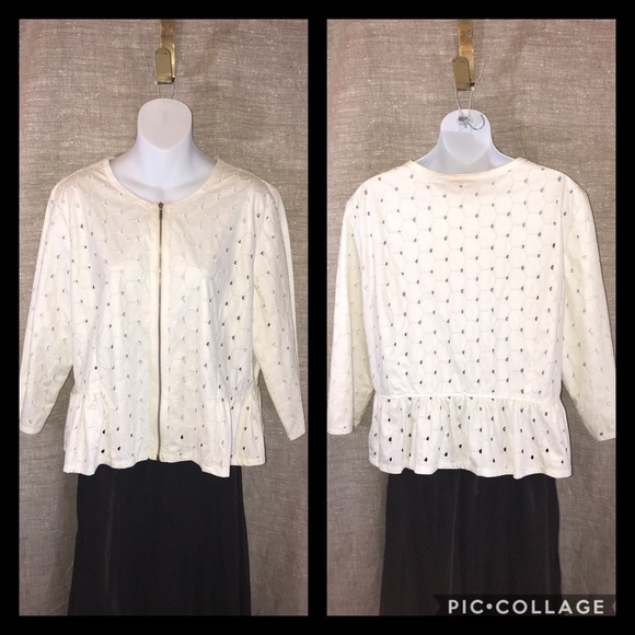 🌟 Ruby Rd. White Eyelet Jacket - Picture 3 of 9